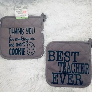 Custom potholders sets